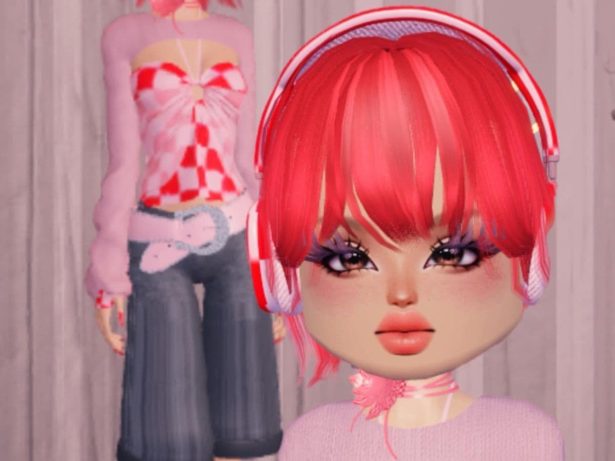 Camera Girl - Indie DTI outfit